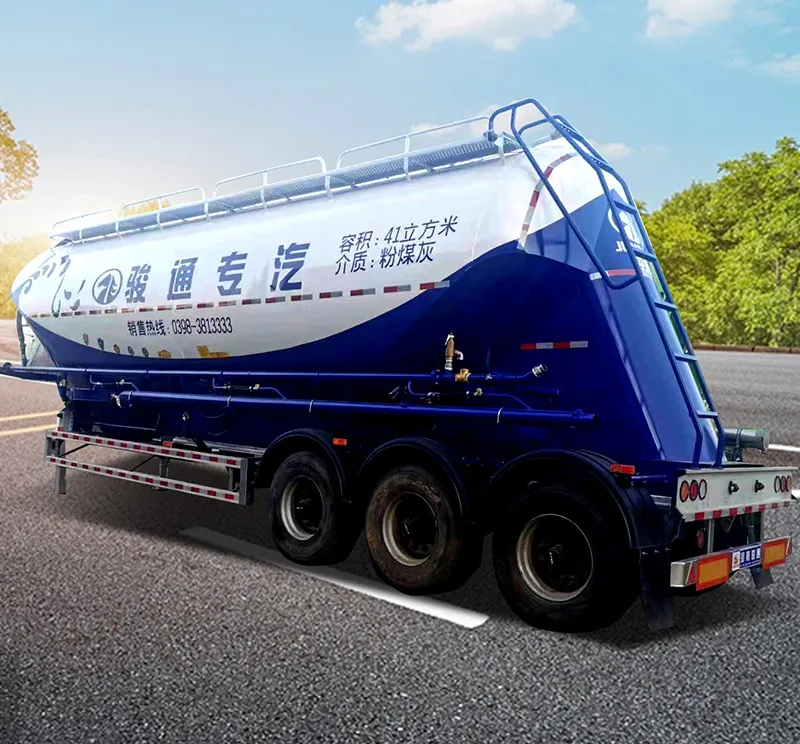 Cement bulk carrier